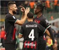 «جيرو» يقود تشكيل ميلان أمام نابولي في الدوري الإيطالي