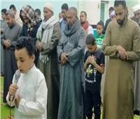 «أوقاف الأقصر» تنفي إغلاق مسجد بسبب إمامة طفل للمصلين
