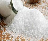 أبرزها السرطان.. تجارة «الملح المغشوش» خطر يهدد المواطنين في المنيا