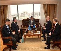 وزير الإسكان يلتقى سفير جمهورية كازاخستان لعرض التجربة العمرانية المصرية
