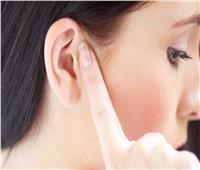 أسباب وأعراض تصلب الأذن وطرق علاجه