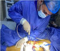 إجراء جراحة عظام طارئة كبرى لشاب بمستشفى أبوحماد بالشرقية | صور