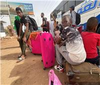 «الصحة»: تقديم كافة الخدمات الطبية للعائدين والنازحين من السودان 