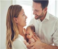 نصائح للأزواج.. لمنع «اكتئاب» المرأة بعد الولادة
