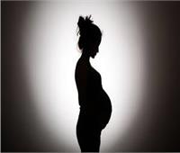 حكايات| «تحميص المرأة وعدم الاستحمام».. أغرب عادات الولادة حول العالم