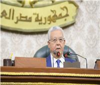 رئيس البرلمان يقدم التحية لنائبة قبطية قدمت طلبات للأوقاف لفرش المساجد