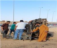 مصرع شخص إثر إنقلاب سيارة بطريق مصر السويس الصحراوي