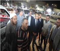 نائب محافظ المنيا يتفقد عددًا من مواقف سيارات الأجرة 