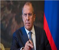 وزير الخارجية الروسي يدعو إلى رفع العقوبات عن سوريا خلال الاجتماع الرباعي