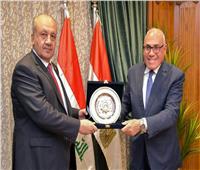 رئيس الهيئة العربية للتصنيع يبحث آفاق التعاون مع وزير الدفاع العراقي        