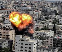طيران الاحتلال الإسرائيلي يقصف منزلين بشمال ووسط قطاع غزة