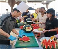 مهرجان البطيخ يجذب الزوار الأجانب إلى الغردقة.. تنوع مذهل وفعاليات ممتعة 