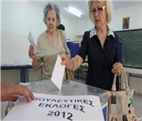 اليونانيون يدلون بأصواتهم في الانتخابات البرلمانية اليوم