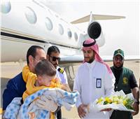 وصول التوأم السيامي السوري «إحسان وبسام» إلى الرياض