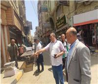رئيس أشمون يقود حملة لرفع وإزالة الإشغالات بشوارع المدينة.. صور 