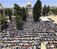 45 ألف فلسطيني يؤدون صلاة الجمعة في رحاب المسجد الأقصى