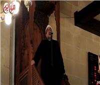 شاهد.. وزير الأوقاف يشارك فى دعوة «الصلاة على النبي» بمسجد الإمام الحسين