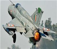 سلاح الجو الهندي يعلن عن تحطم طائرة تدريب عسكرية 