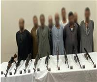 الأمن العام يضبط 13 متهمًا و16 قطعة سلاح ناري في حملة مكبرة بقنا