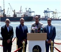 رئيس الوزراء يتابع معدلات تنفيذ مشروعات مينائي الإسكندرية والدخيلة| صور