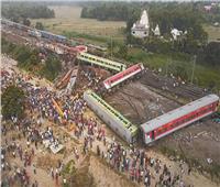 أعنف حوادث قطارات منذ عقود بالهند 1188 قتيلًا ومصابًا.. وسباق مع الزمن لإنقاذ مئات المحاصرين