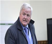 نائب بريطاني يواجه اتهامات لإدلائه بتعليقات تحمل «تهديدات» ذات طابع «عنصري»