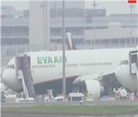 اصطدام طائرتين في مطار هانيدا الياباني