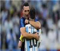 مدرب الأرجنتين يدافع عن ميسي بعد انتقاله لإنتر ميامي