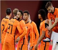 كومان يعلن تشكيل هولندا لمواجهة كرواتيا في نصف نهائي دوري الأمم