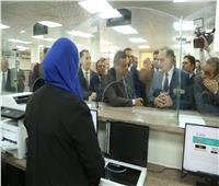 وزير التنمية المحلية ومحافظ كفر الشيخ يتفقدان المركز التكنولوجي لخدمة المواطنين