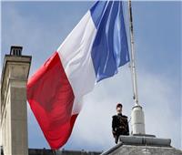 الحكومة الفرنسية تخفض من 18 إلى 17 عاماً العمر الأدنى لنيل رخصة قيادة