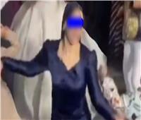 التفاصيل الكاملة لقصة صاحبة الفستان الأزرق عقب انتشار فيديو «الرقص الجريء»