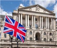 بنك إنجلترا يتجاوز التوقعات ويرفع الفائدة بنصف نقطة مئوية