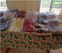 «يوم الخير».. توزيع الملابس على القرى الأكثر احتياجاً بالمنيا