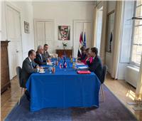 وزير التعليم العالي يلتقي نظيرته الفرنسية لتعزيز سُبل التعاون بين الجانبين