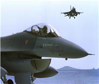 مقاتلات «إف-16» العراقية تدمر وكرا لعصابات «داعش»