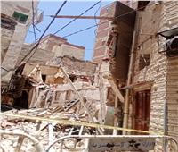 مصرع مسن في انهيار منزل قديم بالإسكندرية| صور 