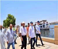 محافظ الأقصر يتفقد موقع مشروع إنشاء كورنيش النيل بمدينة القرنة | صور