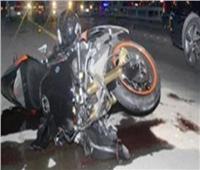 إصابة 3 أشخاص في انقلاب دراجة بخارية بنجع حمادي 