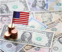 صحيفة أمريكية: الواقع الاقتصادي الجديد جعل الأوروبيين «أفقر» والأمريكيين أكثر «ثراء»