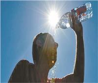 الصحة توجه عدة نصائح للحماية من الإصابة بضربات الشمس والإجهاد الحراري  