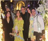 كارول سماحة وميرهان حسين وتوتا يحتفلون بزفاف المخرجة بتول عرفة