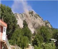 اهتزاز الجبال في ولاية أضنة التركية على خلفية الزلزال الذي ضرب المنطقة| فيديو