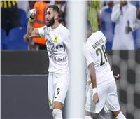 بنزيما يتقدم لاتحاد جدة أمام الصفاقسي في البطولة العربية
