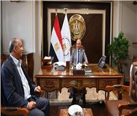 وزير الري يتابع أعمال شركة الكراكات المصرية 