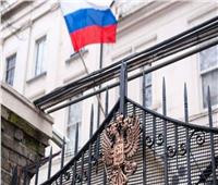 سفارة روسيا لدى لبنان: الغرب يحاول منع إعادة الإعمار في سوريا