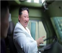 زعيم كوريا الشمالية يزور مصانع عسكرية ويشجع على تحسين القدرة الإنتاجية