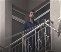 "ساعات من الرعب".. لغة الإشارة تنقذ محتجزًا في شرفة منزله |صور