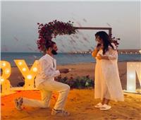بطريقة رومانسية.. عرض زواج لهايدي رفعت على الشاطئ|صور