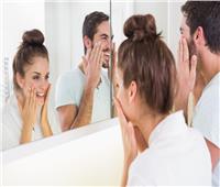 أخطاء شائعة تقوم بها عند غسل وجهك| الأطباء يحذرون